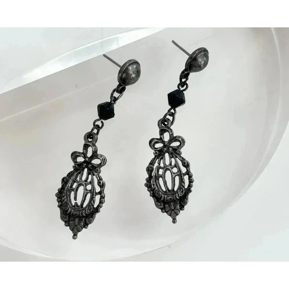 Vintage Dark Silver Tone Gothic Style Dangle Earrings - Picture 3 of 5